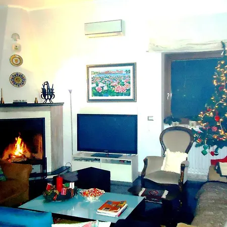 Konukevi Dafne 3*