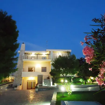 Vendégház Dafne 3*